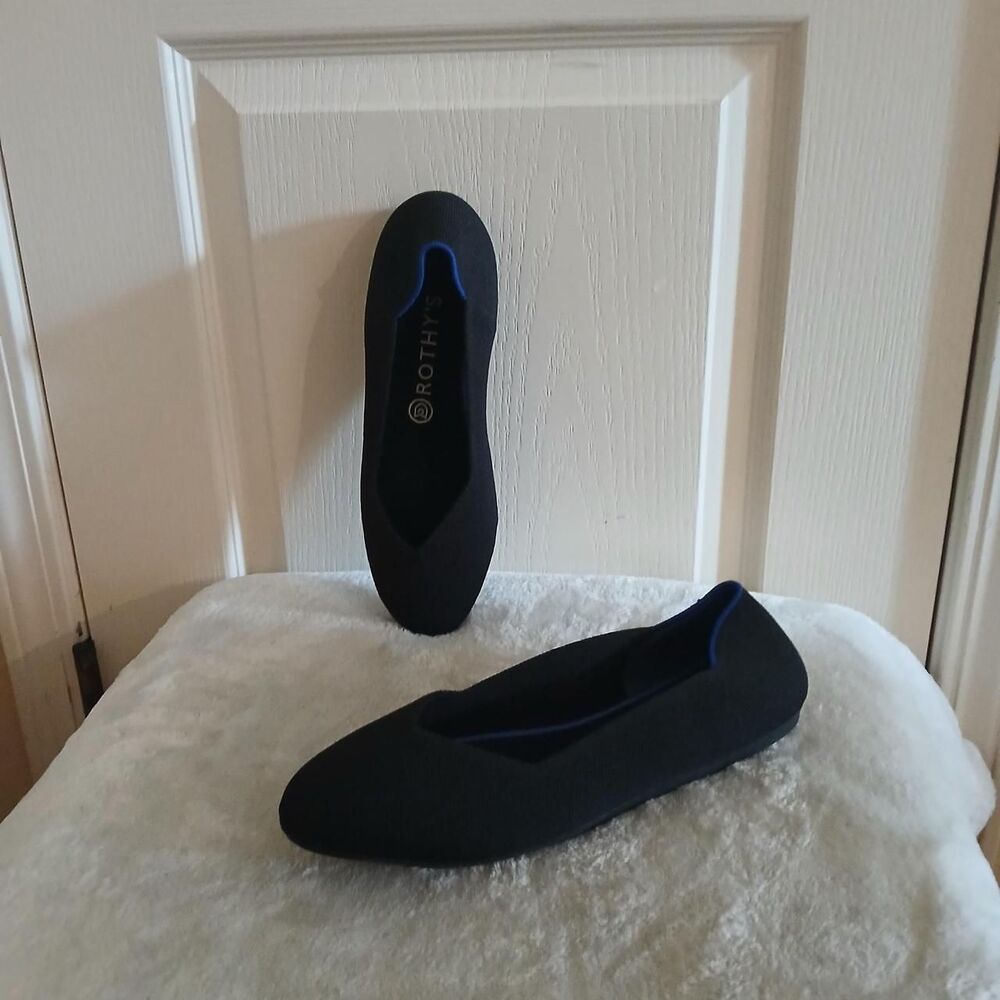 Rothy's The Flat Round Toe Black Ballet Flats Size 10.5 Classic Minimalist Basic